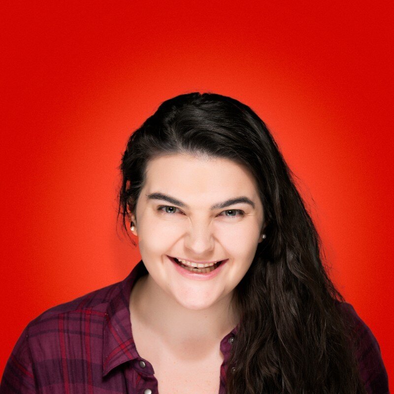 Clara Flaherty Headshot