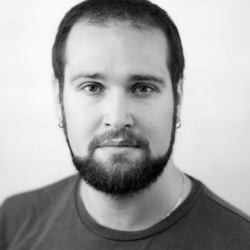 Elias-Wynshaw-BW-800x800