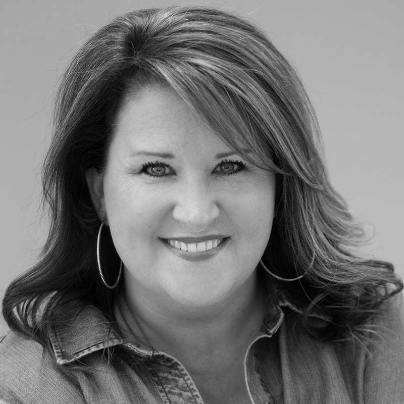 priscilla-Peters-BW-800x800