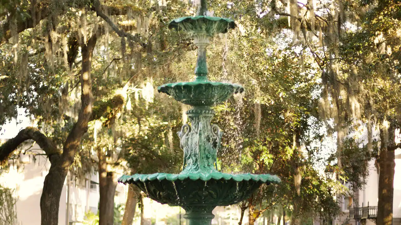 Hyatt-Regency-Savannah-P069-Square-Fountain.16x9